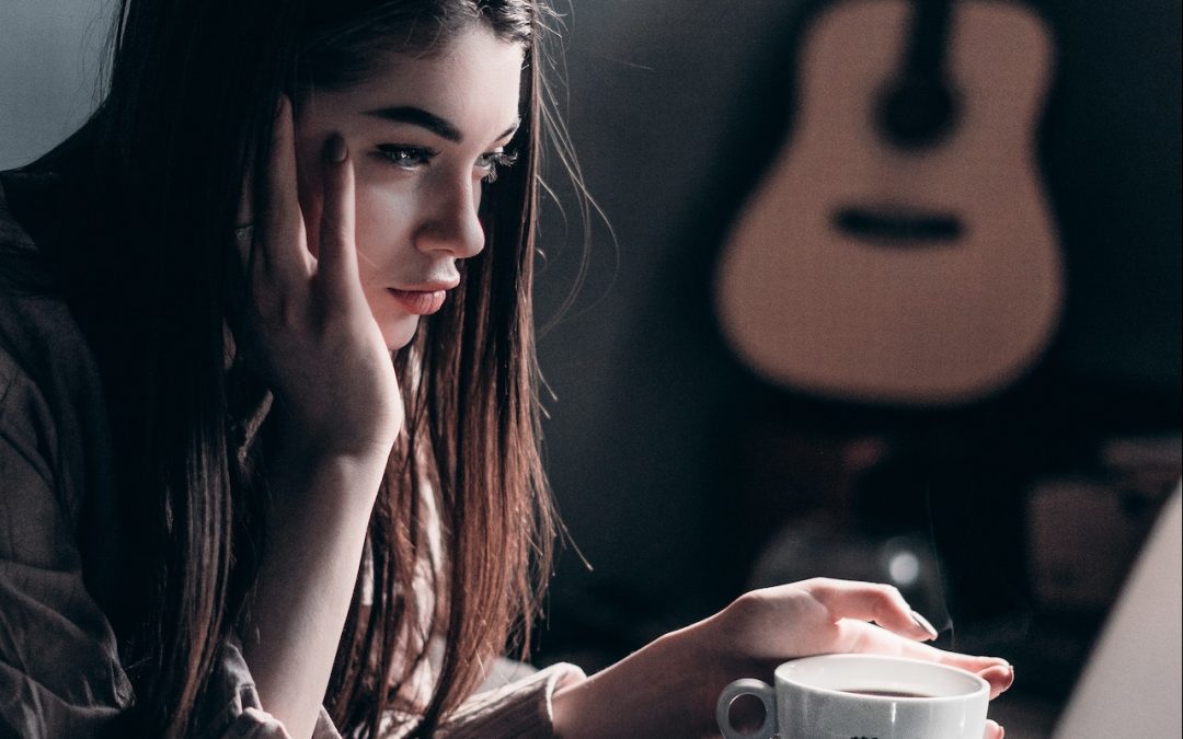 Discovering Hope and Healing Through Online Therapy: A Guide to Teletherapy for Improved Mental Health